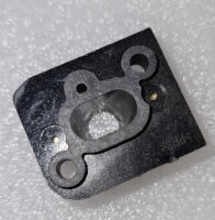 Vergaser-Isolator 133101034